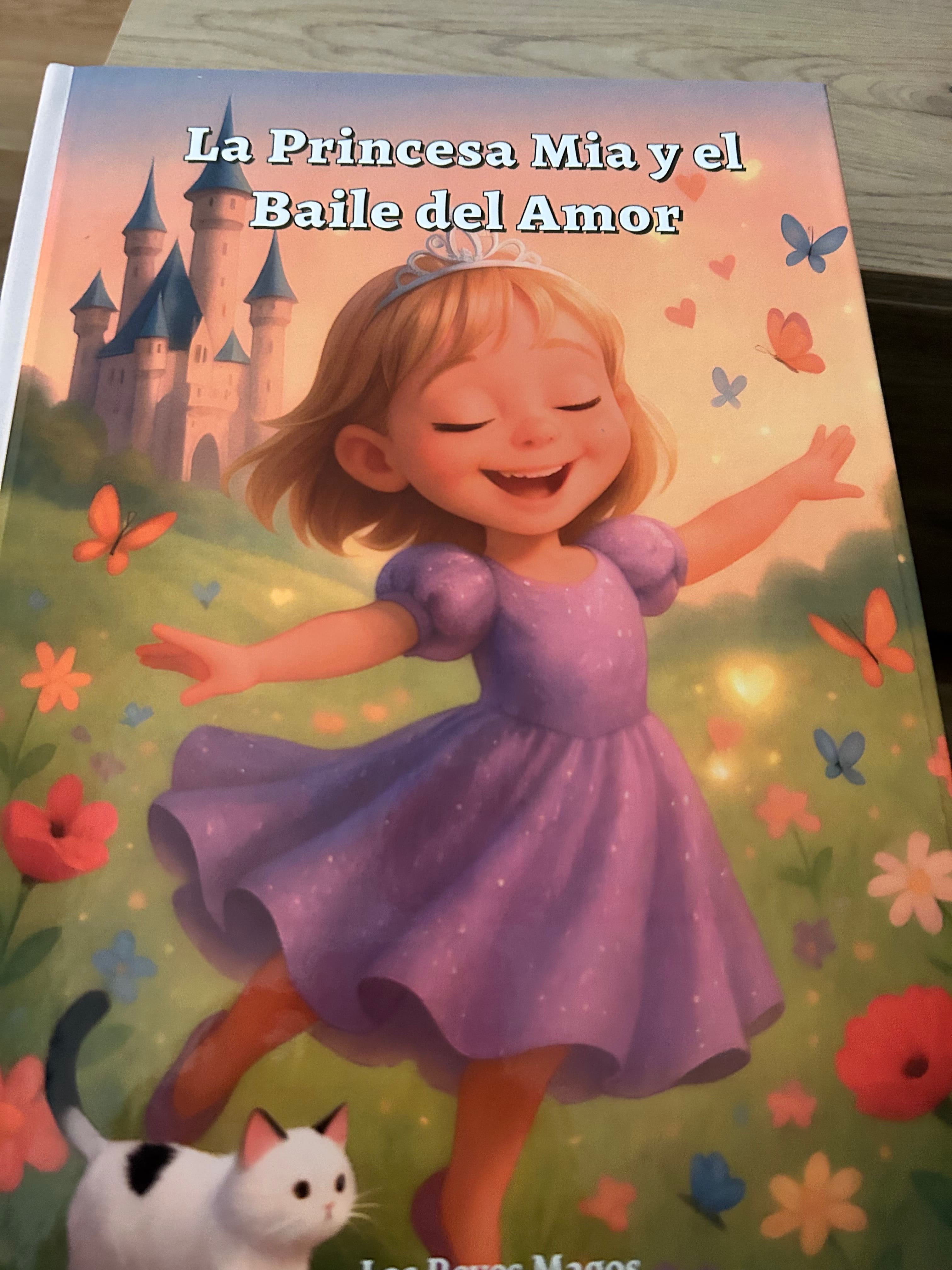 Foto de un libro infantil personalizado por María jose