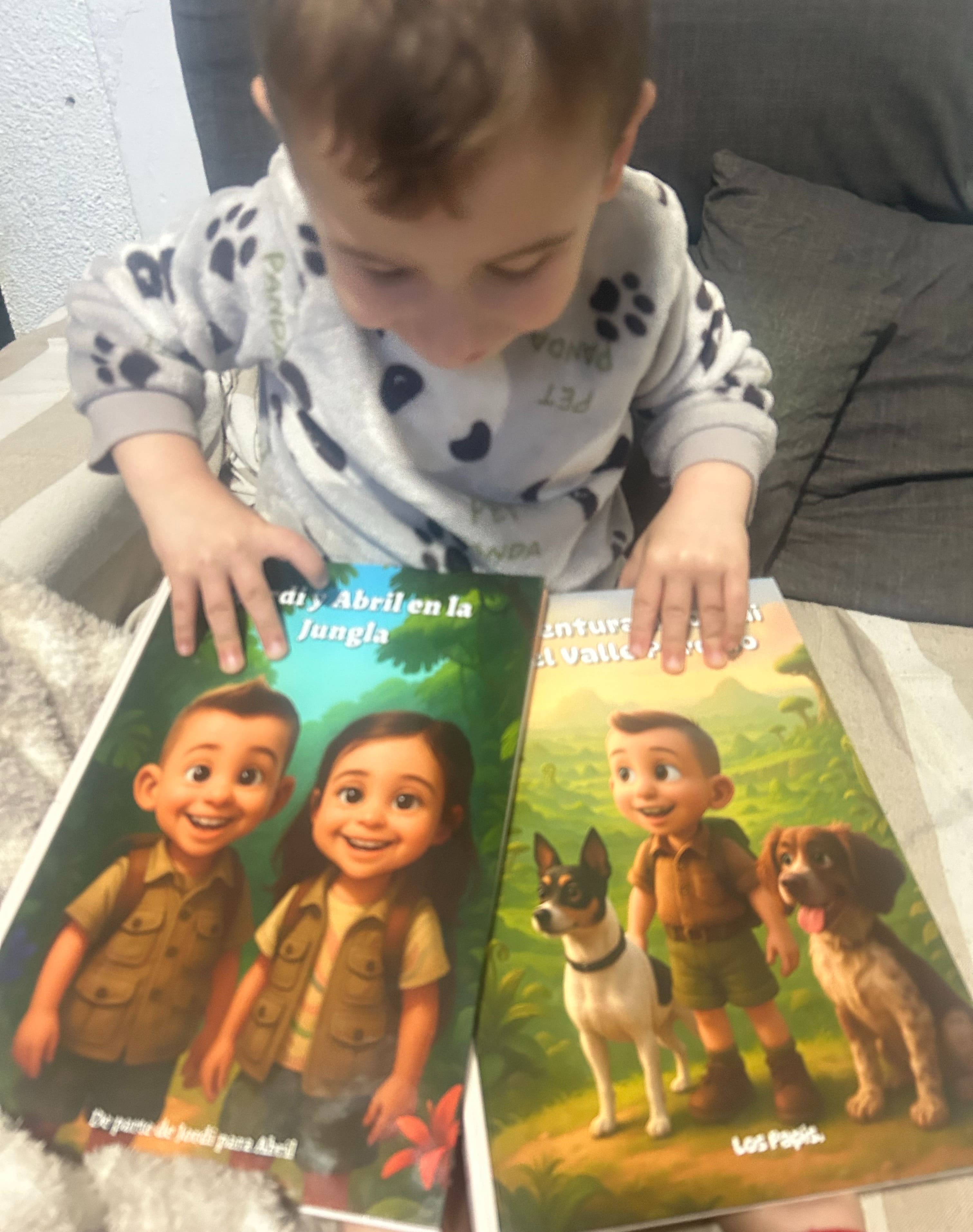 Foto de un libro infantil personalizado por Noelia